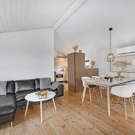 Charming Close To The North Sea And Sondervig Center, Ringkobing
