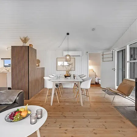 Charming Close To The North Sea And Sondervig Center,